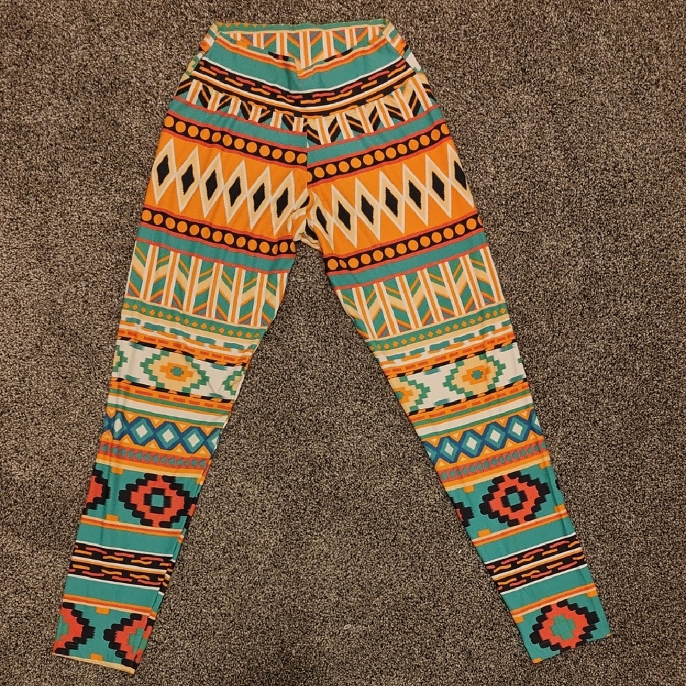 Liquido Vibrant Orange and Yellow Tribal Leggings